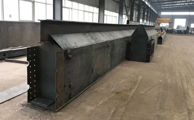 Tratamiento de Grúa Pórtico de 25 Toneladas con Altura Reducida Polipasto Eléctrico de Cable