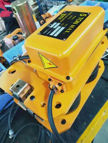 Procesamiento de Polipasto Eléctrico de Cadena de 5 Toneladas