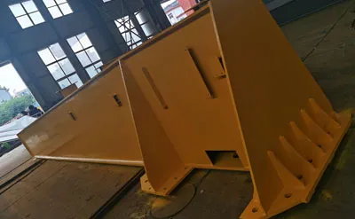 Grúa Pluma Giratoria Montada en Columna de 15 Toneladas 7.5 M y H-9.4M Vendida a México