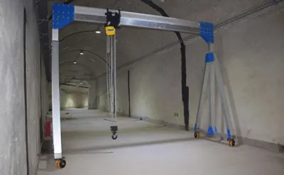 Precio de Grúa Pórtico Móvil de 1 Tonelada 3.3M 2.2M de Aluminio Plegable con Polipasto Manual de Cadena Venta a Perú