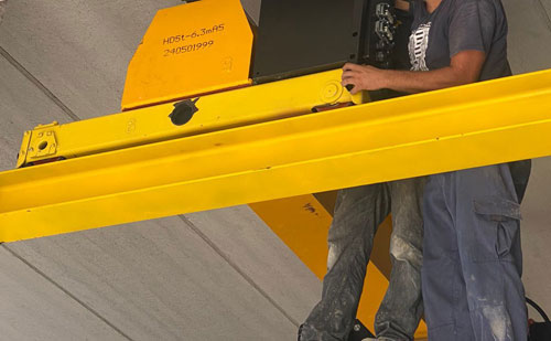 Grúa Viajera Monorraíl de 5 Toneladas y 6,3 m de altura y 3,85 m de con Polipasto Eléctrico Europeo de Cable Venta a México