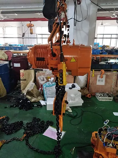 Polipasto eléctrico de cadena de 10 toneladas Grúa pórtico móvil portátil