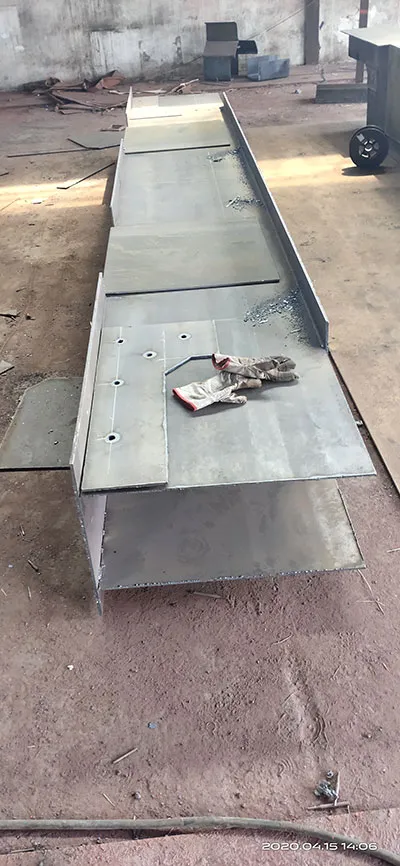 Fabricación de una puente grúa birriel con cuchara de 20 toneladas
