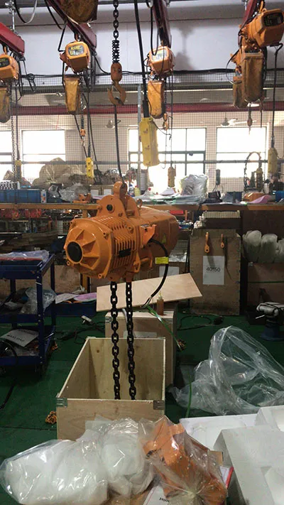 Fabricación de un polipasto eléctrico de cadena de 2 toneladas