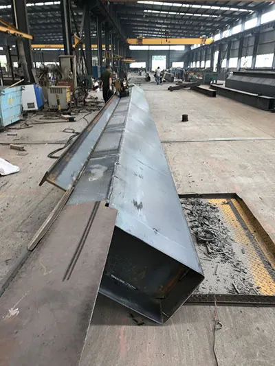 Fabricación de una puente grúa monorriel de 10 toneladas