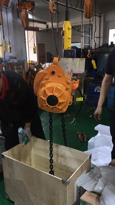 Fabricación de un polipasto eléctrico de cadena de 2 toneladas